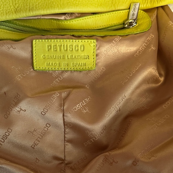 Petusco Lime Green Leather Shoulder Bag - Picture 5 of 8